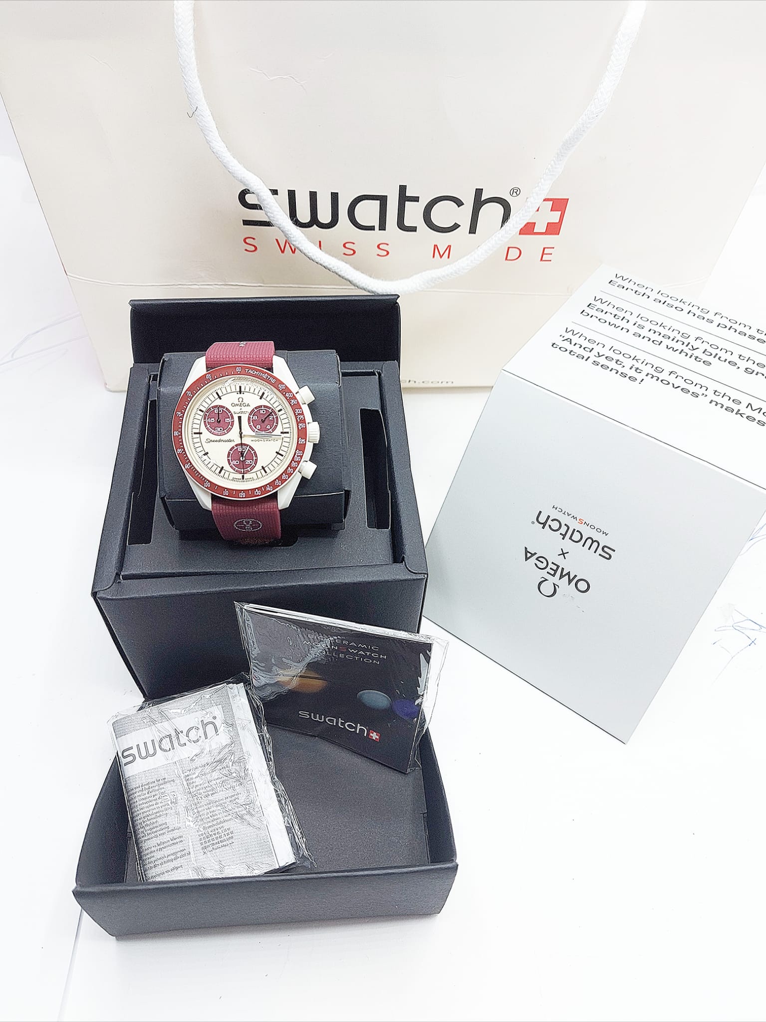 Omega x Swatch MoonSwatch – Mission to the Moonphase (bordo)
